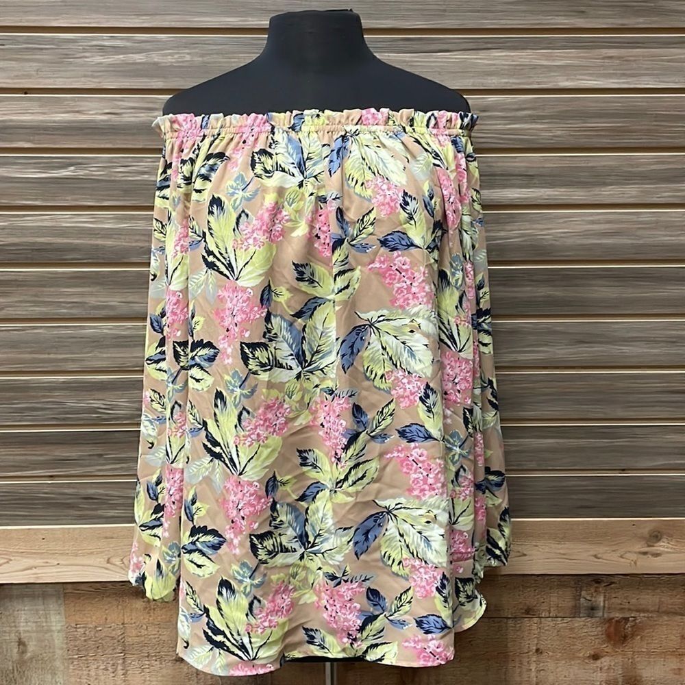 NWT Jones New York Women's Floral Linen Smocked Blouse Size Large